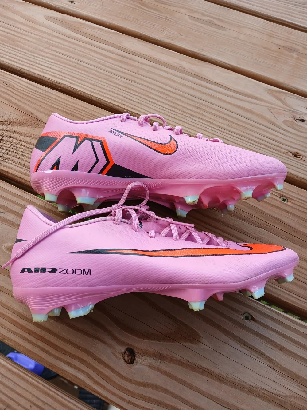 Nike Zoom Mercurial Vapor 16 Academy FG/MG Pink - Men's 6.5 / Women's 8